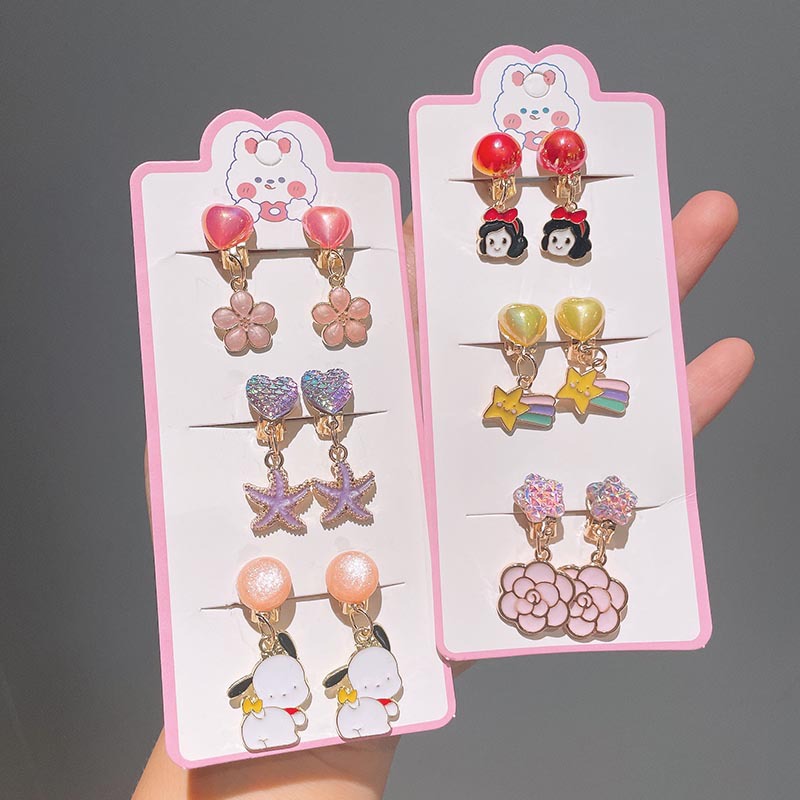 Children without ear hole ear clip new small rabbit pendant fake earrings little girl princess pendant cute earrings wholesale