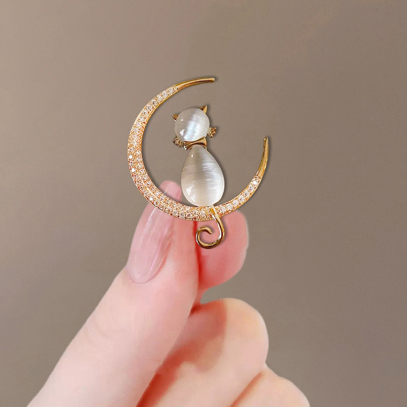 Fashion Opal moon kitten brooch high-end cartoon animal clothing accessories suit corsage high-grade PIN