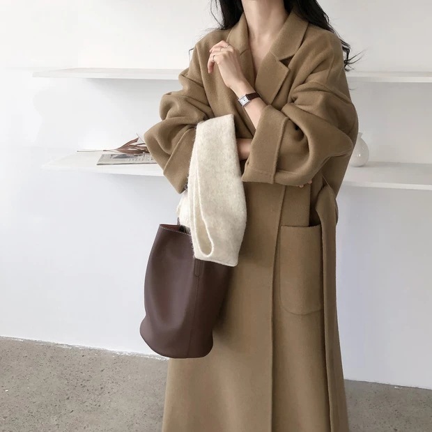 South Korea Dongdaemun 2023 autumn and winter New lace-up cashmere coat Women's Mid-length loose over-the-knee woolen coat_voghion.com