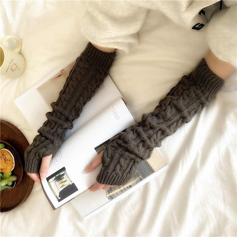 Yifan Autumn and Winter Outdoor Travel Warm Cold-proof Solid Color Twist Long Half-finger Elastic Sleeve Knitted Arm Cover for Women_voghion.com