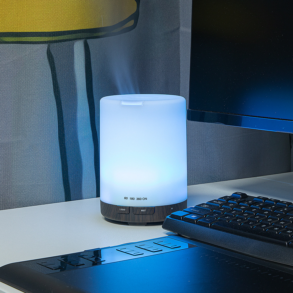 Amazon hot sale remote control aromatherapy humidifier bedroom mute ultrasonic aromatherapy machine essential oil night light gift