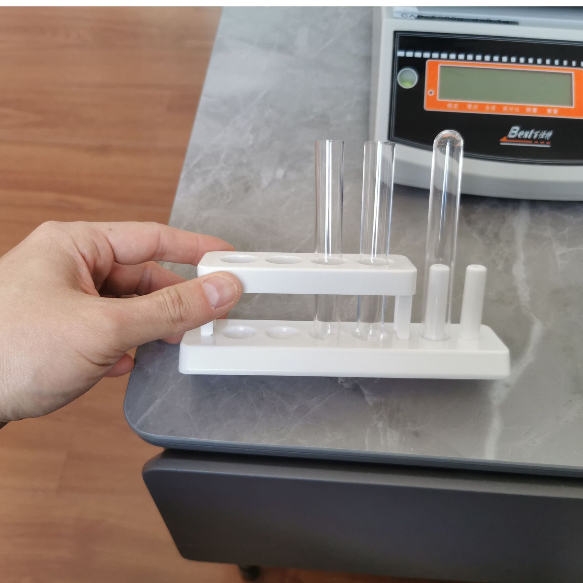 Dual-purpose test tube rack with column chemical experiment science education equipment removable plastic four-color random wholesale