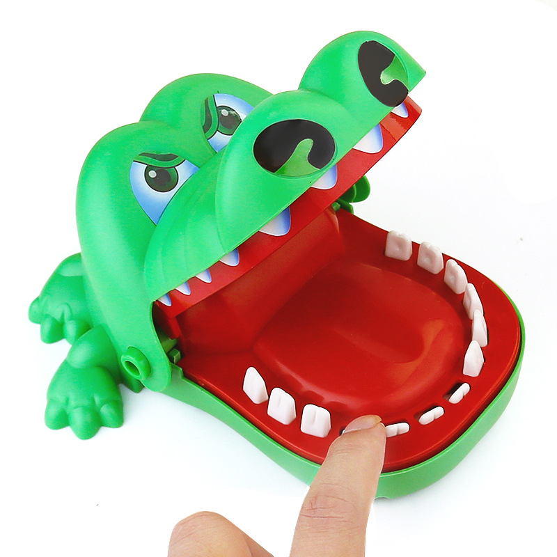 Crocodile Toys Bite Fingers Mouth Shark Bite Toys Children's Tricky Fun Shake Tooth Bite Hand Crocodile