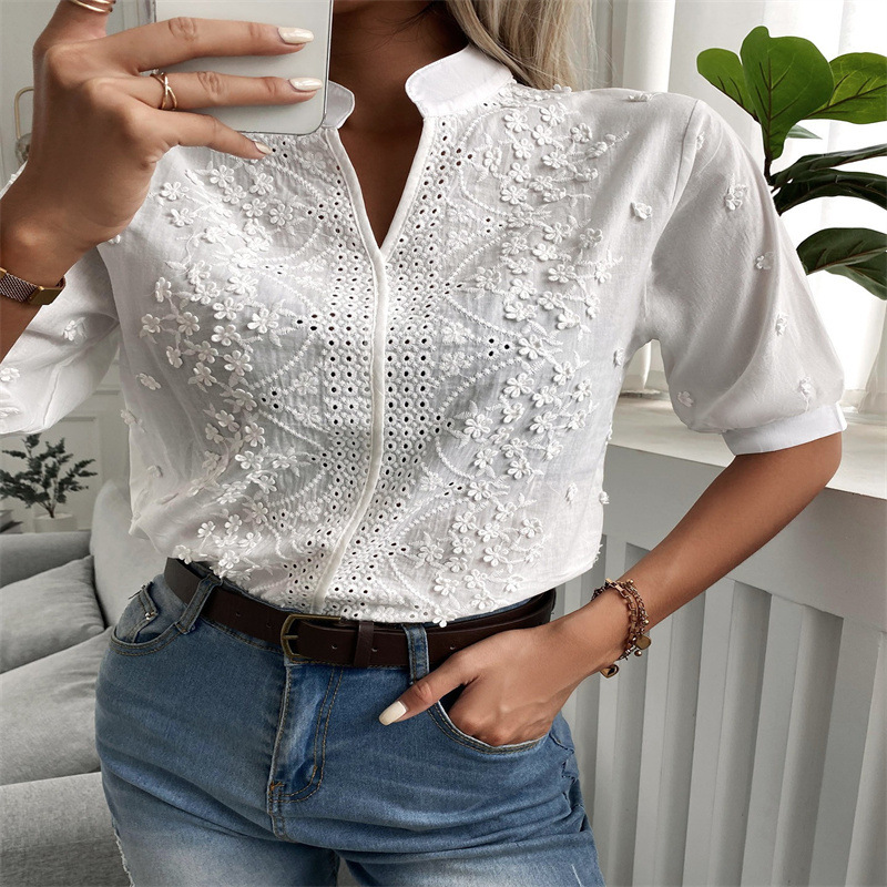 Cross-border 2022 summer European and American wish foreign trade Amazon women's clothing new V-neck stand collar embroidered lace top shirt