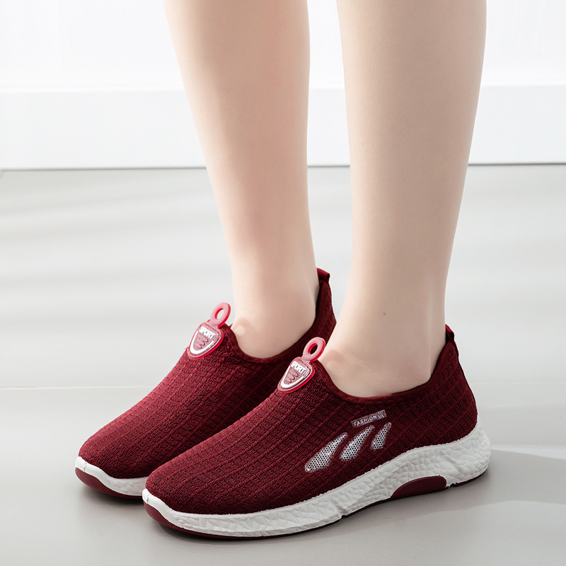 Sports Casual Shoes Women's Autumn New Fashion All-match Low-top Flying Weaving Jogging Slip-on Women's Shoes Walking Shoes Wholesale