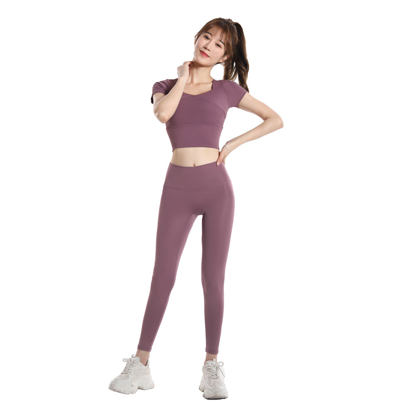 Sports Top Women's Quick-drying Short-sleeved with Chest Pad Large Size Yoga Suit 2022 New Morning Run Fitness Suit Summer and Autumn