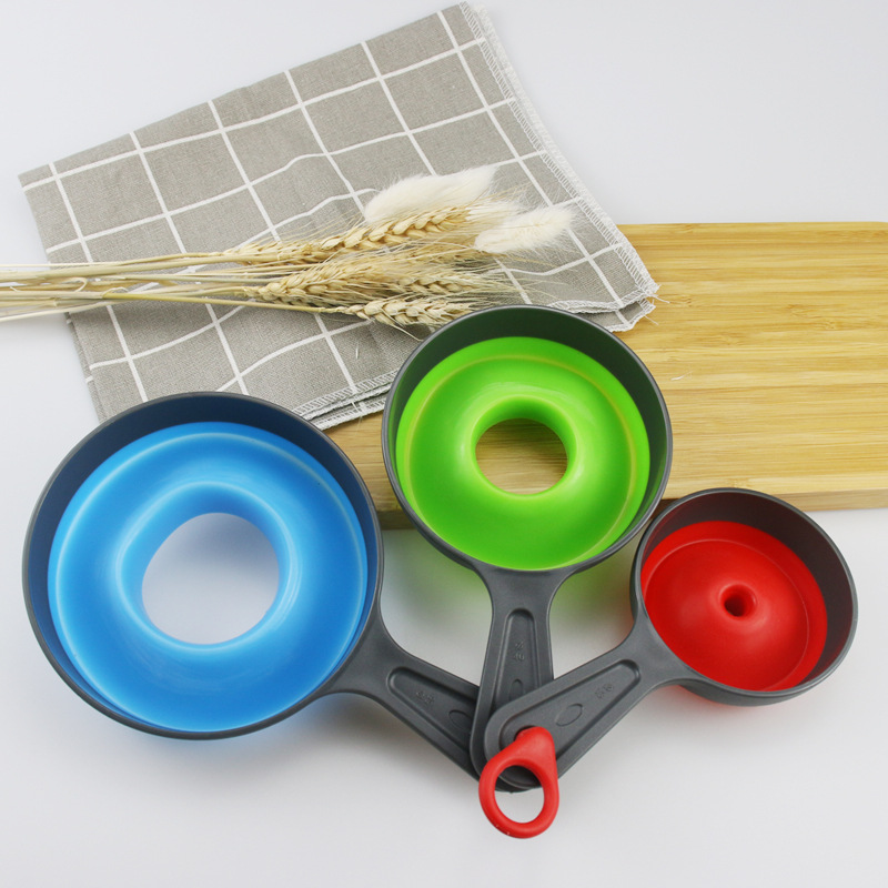 Spot wide mouth thin mouth folding plastic funnel three-piece set jam funnel oil leak three-piece kitchen tools