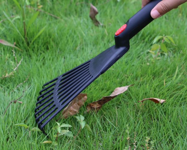 Plastic grass rake garden grass rake dead leaf rake gardening leaf rake gardening tools thickened rake nine-tooth rake