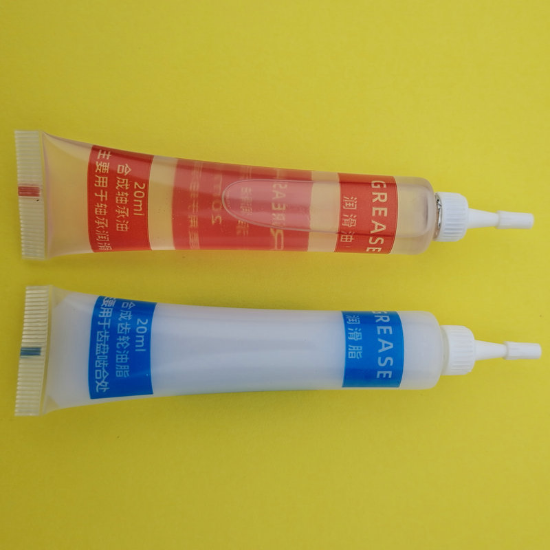 Wholesale fishing line wheel maintenance grease 20ml fishing wheel gear bearing grease drop wheel spinning wheel drum maintenance oil