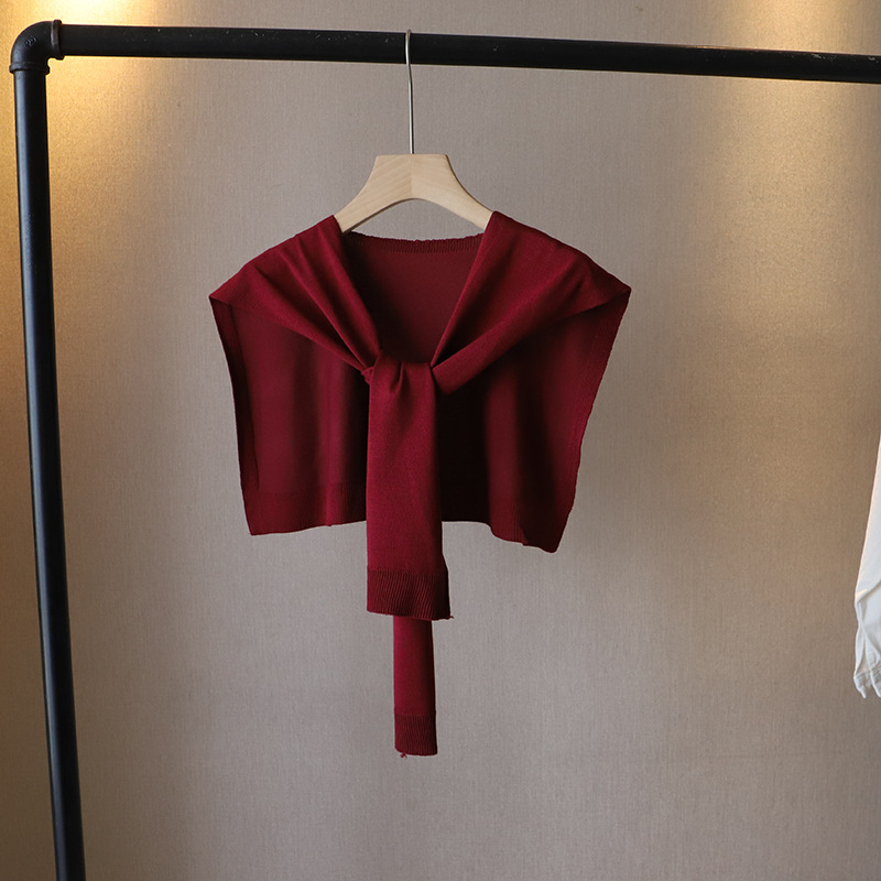 [Bizheng] 2023 Frühherbst neue Damenbekleidung im koreanischen Stil, modischer, allgleiches, einfarbiger Strickschal im westlichen Stil, Schulter 8856_voghion.com