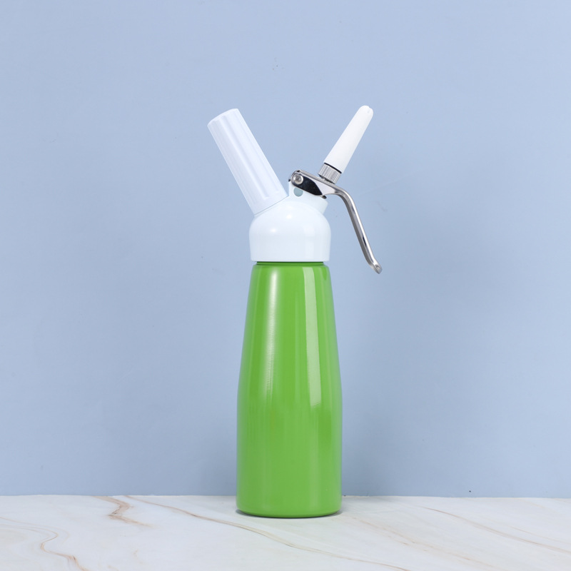 Factory wholesale 500mL multi-color aluminum cream gun cream frother cream mixer cross-border preferred