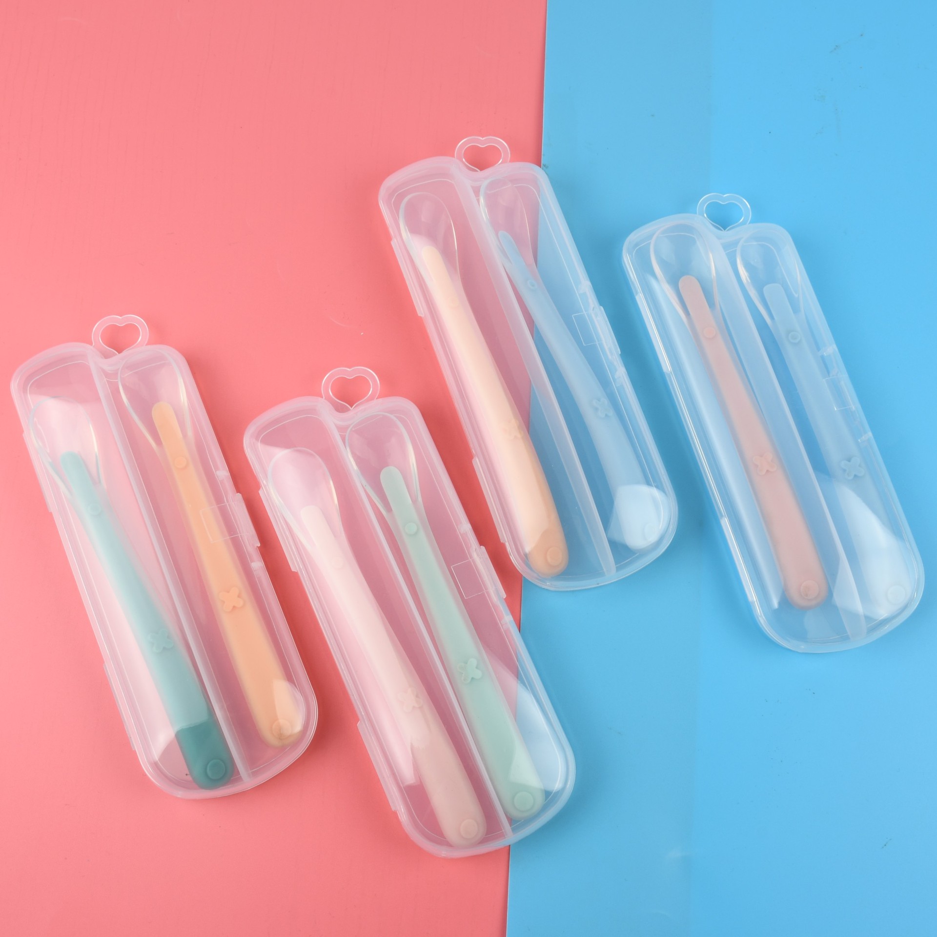 Baby training feeding spoon baby silicone spoon baby baby supplies soft spoon silicone spoon with packaging manufacturers wholesale