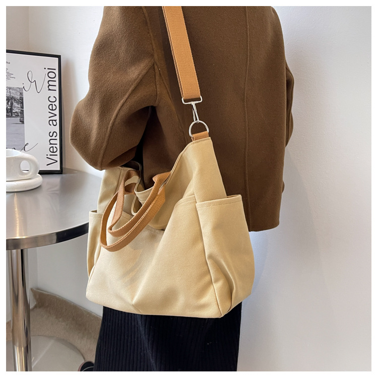 Damentasche Großhandel Große Kapazität Trendy Modische Canvas Tasche Koreanische Ins Style Retro Einfache Pendeln Casual Umhängetasche_voghion.com