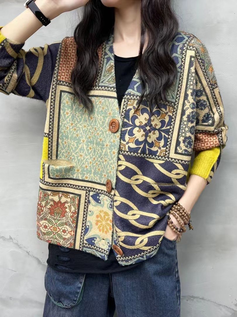 Ethnic style knitted sweater women's autumn and winter 2023 New Yunnan tie-dyed V-neck cardigan mink velvet women's outer wear wholesale