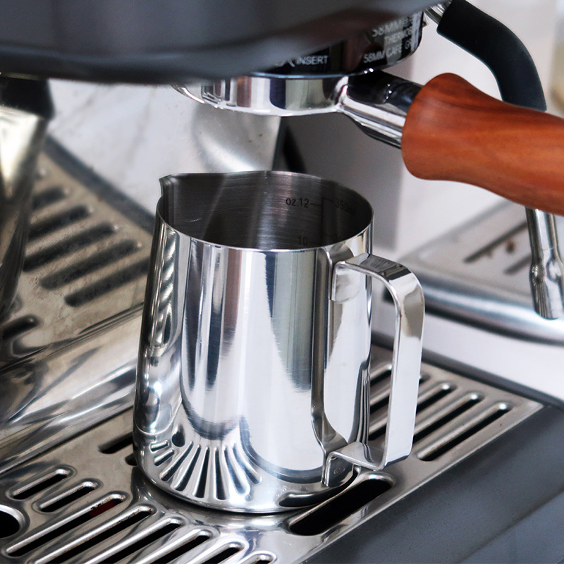 Coffee Pull Flower Cup Breathing Tank Pointed Mouth Pull Flower Cup with Scale Coffee Pull Flower Cup Italian Belly Breathing Cup