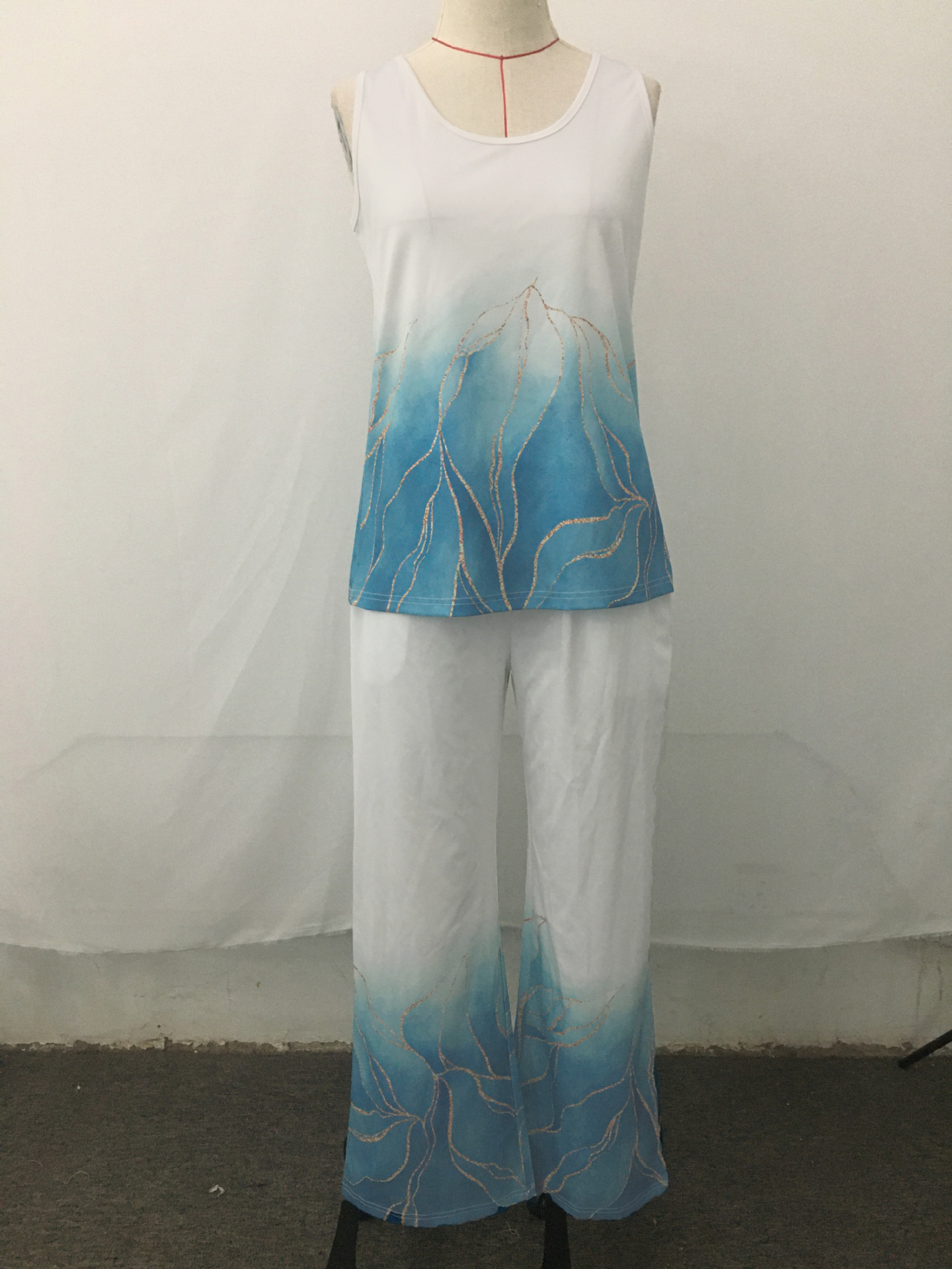 2023 Cross-border Foreign Trade Europe and America Summer Casual Women's Printed Sleeveless Top Elastic High Waist Pants Two-piece Suit_voghion.com