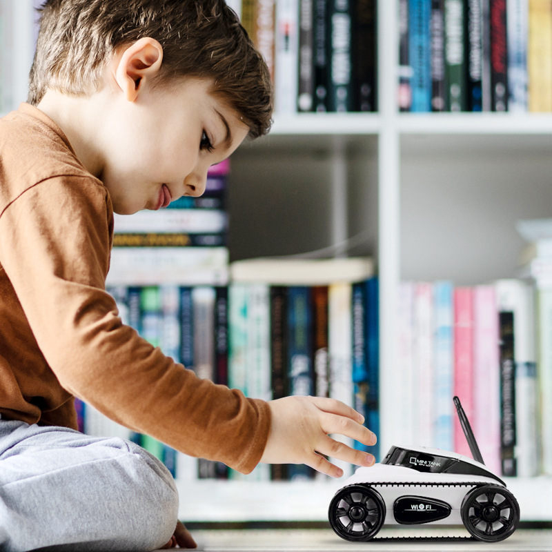 Mobile phone gravity remote control video car Photo Picture video transmission track tank car camera lifting toys