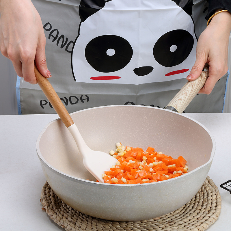 Cross-border milky white wooden handle silicone kitchenware 11-piece non-stick pan cooking spatula soup spoon kitchen tools suit