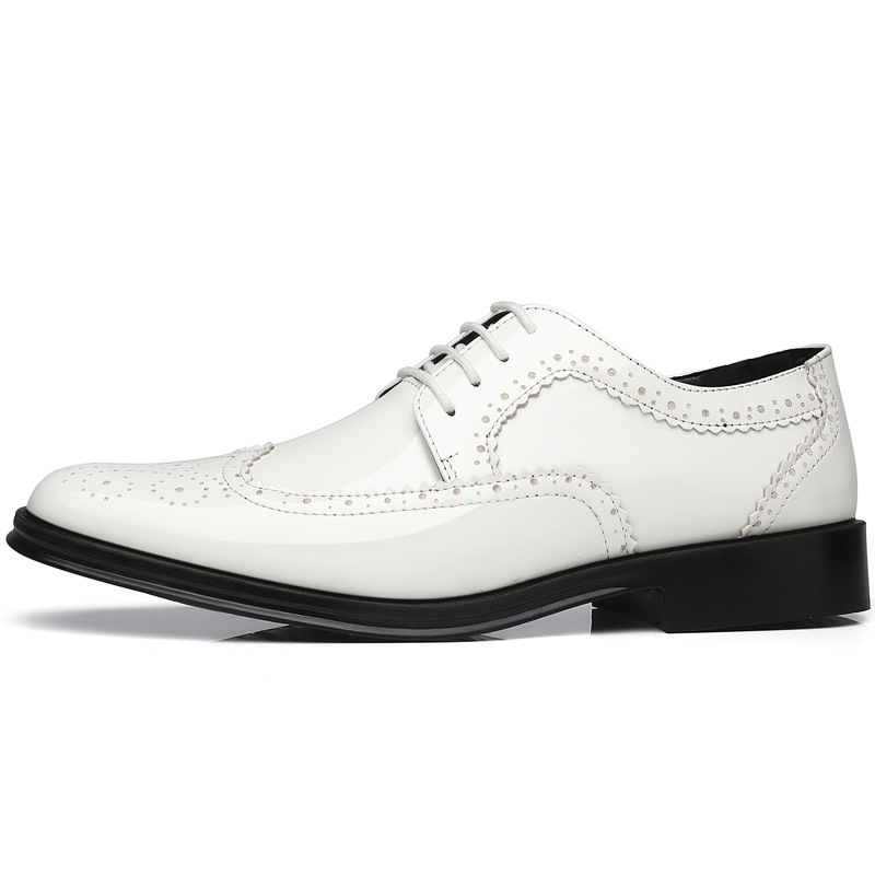 Spring New Bullock Carved Leather Shoes Patent Leather Gloss British Large Size Leather Shoes Studio Model Shoes for Groom Shoes_voghion.com