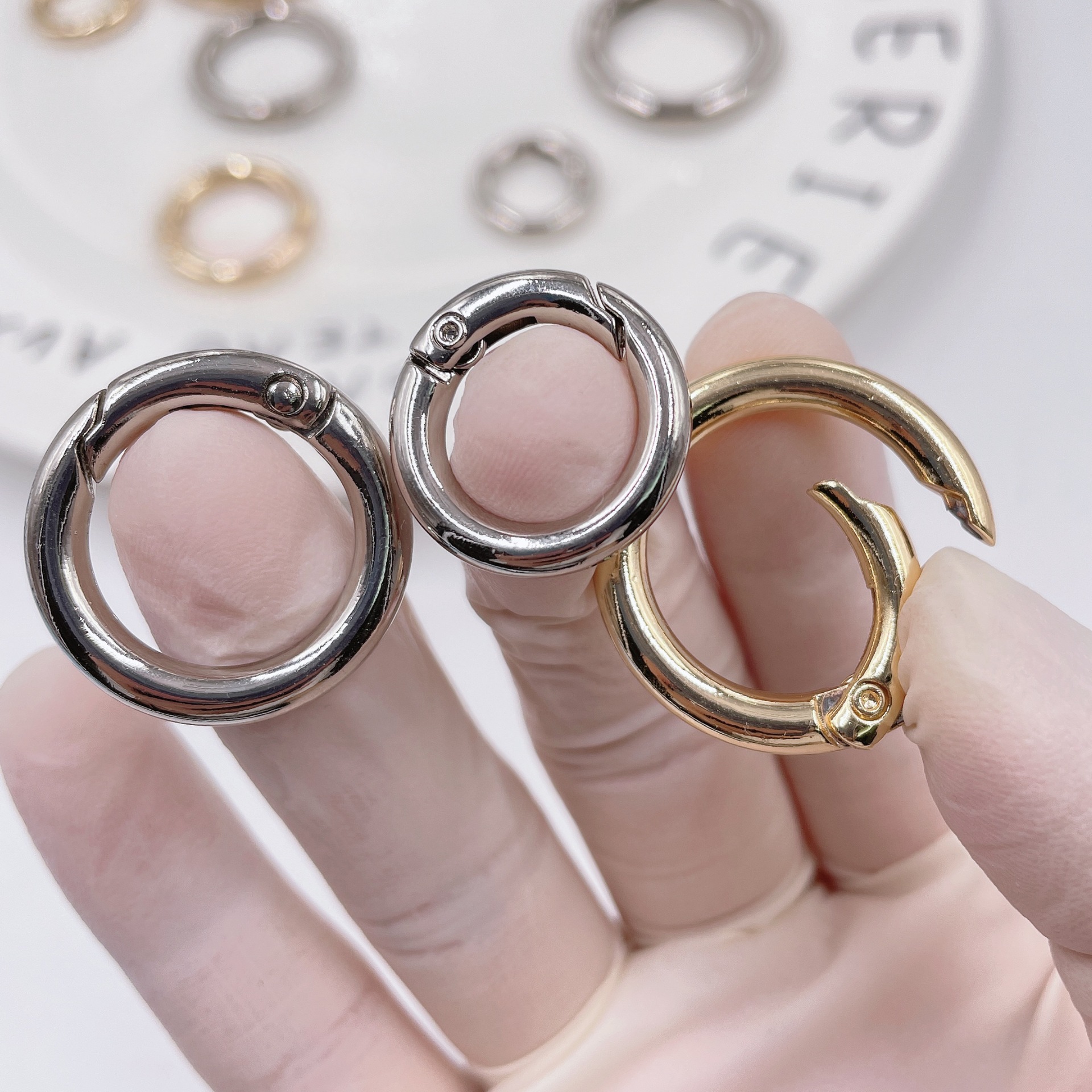 Zinc alloy spring buckle hanging plated spring ring bag DIY accessories open ring bag hanging buckle fur ball pendant
