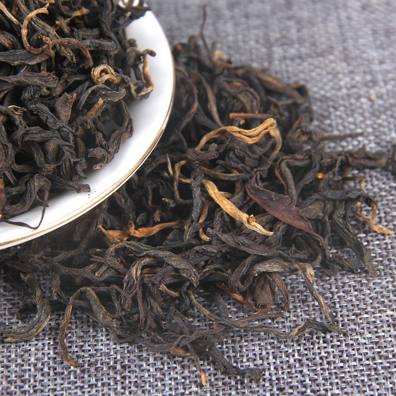 Tea wholesale Yunnan Yunnan black tea kung fu black tea ecological red first-class loose tea Yunnan Fengqing milk tea original