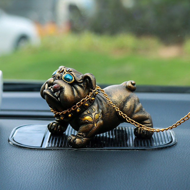 Cross-border bully dog car car center console decorations social dog car ornaments resin crafts