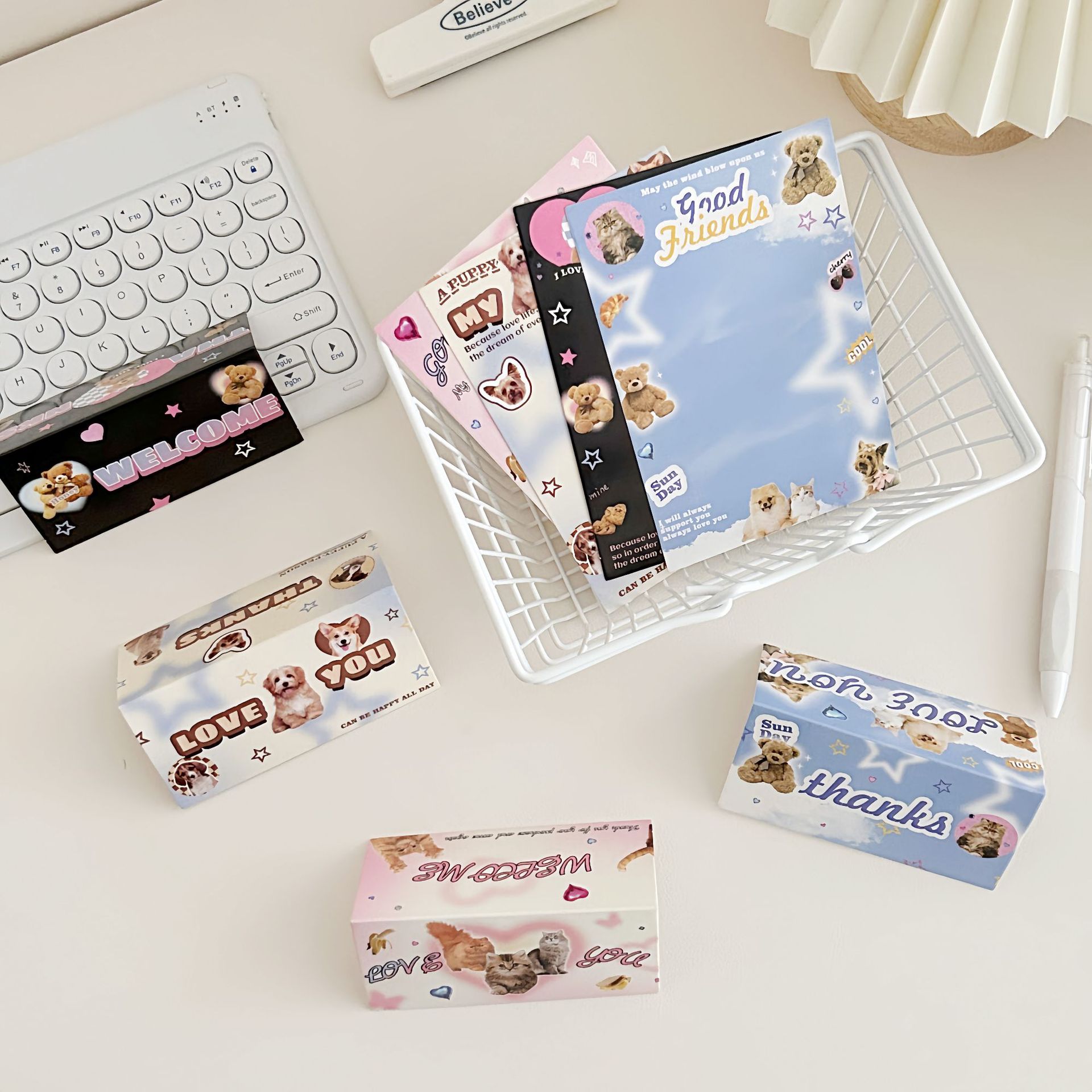 Original American Cartoon Bear Card Head Cardboard Card Back Protection Card Packaging Gift Bag