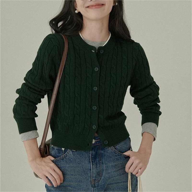 HAVERICE restaurants hold the autumn atmosphere! Autumn girlfriend versatile slightly loose twist wool knitted cardigan