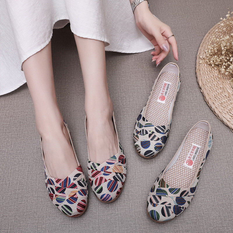 25 New Old Beijing Cloth Shoes Women's Low-top All-match Canvas Shoes Slip-on Flat Shoes Low Heel Comfortable Fashion Shoes