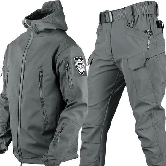 Autumn and Winter soft shell shark skin warm suit men's and women's same outdoor wear camouflage training clothes