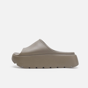 Khaki Green Adhesive Sports Sandals 2023 Summer New Thick Slippers Women's Outer Wear Beach Shoes Summer