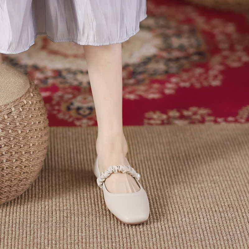 Genuine Leather Mary Jane Shoes Women's 2023 Spring New Genuine Leather Flat Shoes French Square Toe Bridesmaid Shoes Milk Shoes