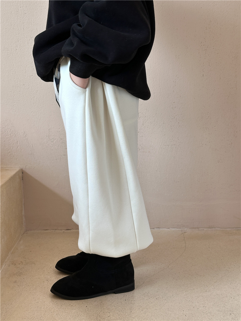 2024 Winter New Children's Wear Korean Style Children's fleece-lined Sweatpants Loose Casual One-piece Velvet Sports Pants for Boys and Girls