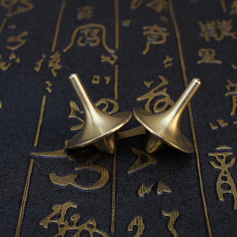 Brass steel ball fingertip gyro Inception space with no resistance whirlwind crafts for all ages to exercise fingers