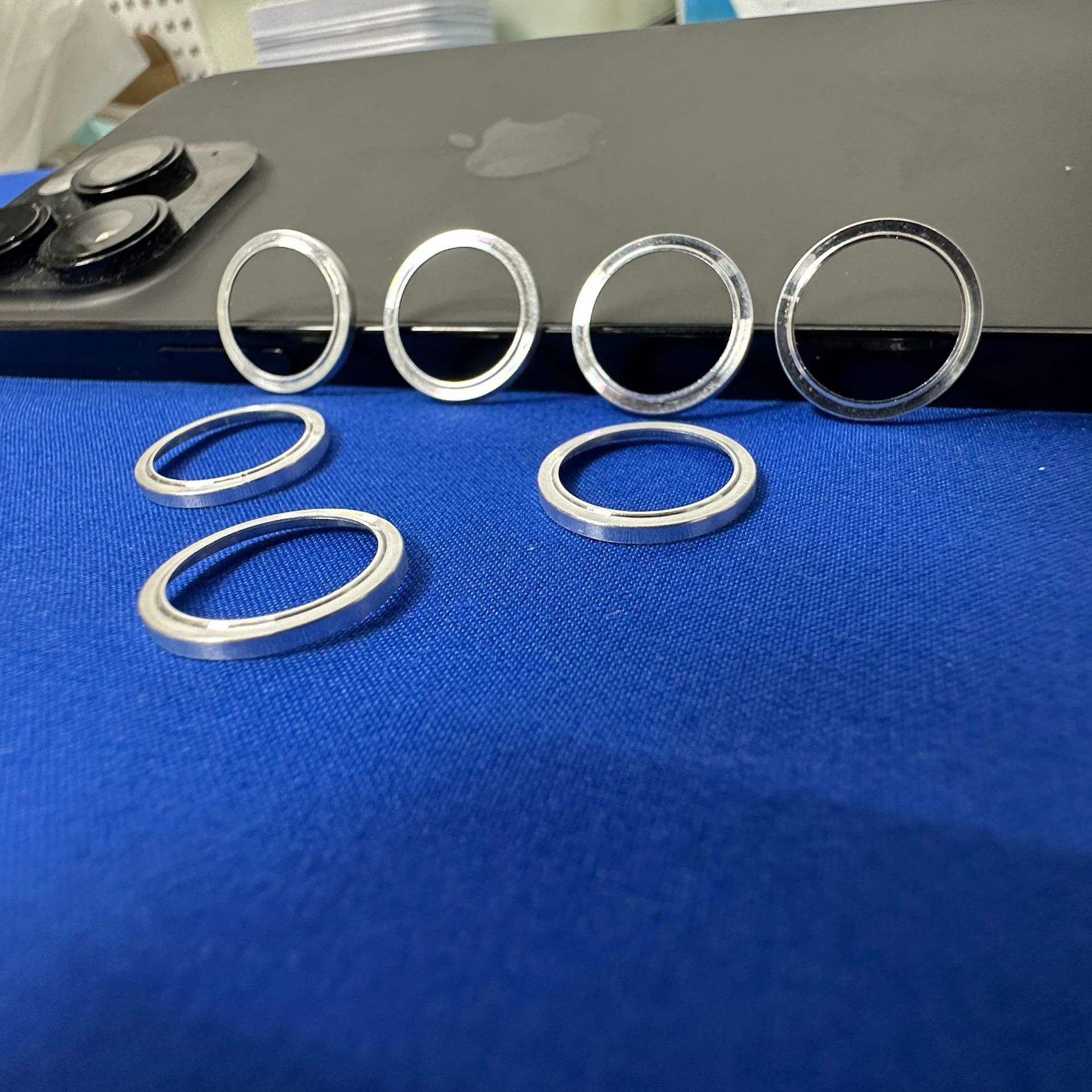 Suitable for iPhone15Pro metal lens frame hollow camera protective ring Apple 15 Eagle Eye lens cover