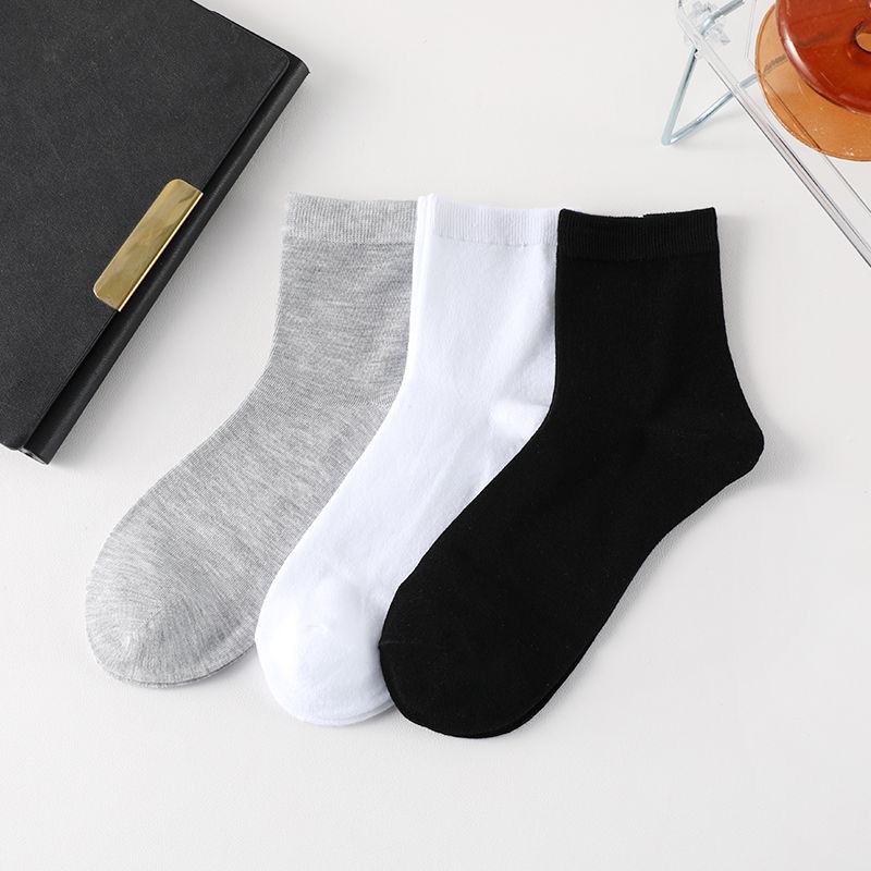 Autumn and winter men's socks [black and white gray] sports socks warm and comfortable cotton business socks manufacturers wholesale