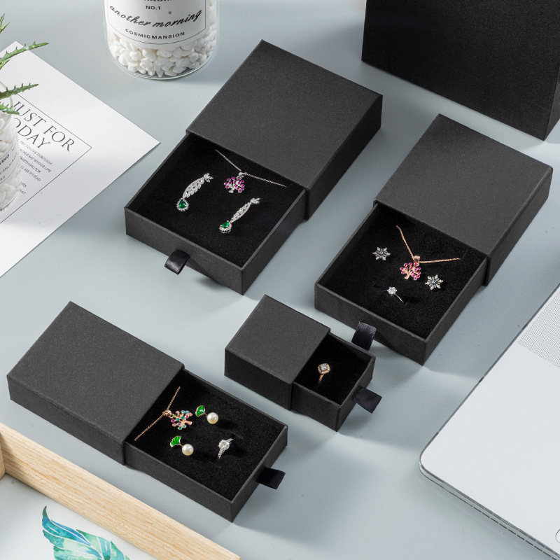 Vintage Kraft paper jewelry box square black jewelry box necklace ring earrings heaven and earth cover manufacturers wholesale