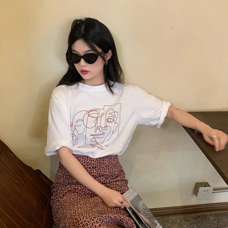 Short-sleeved T-shirt Women's Summer New Korean-style Round Neck Loose All-match Couple Student Top T-shirt ins Women's Clothing Wholesale