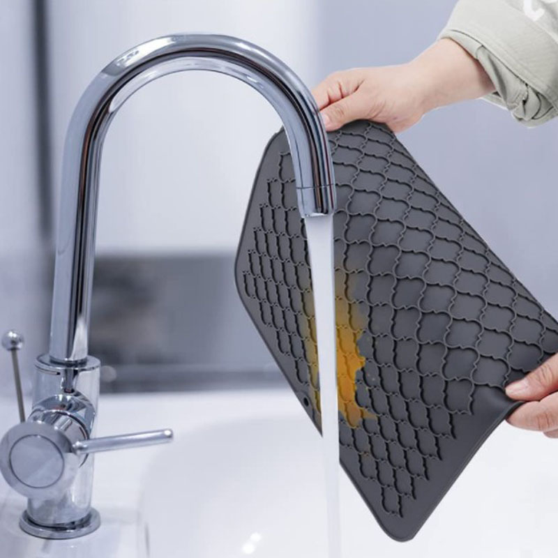 Amazon Silicone Non-slip Drain Mat Large Foldable Rollable Kitchen Dishwasher Countertop Tableware Heat Insulation Mat Placemat