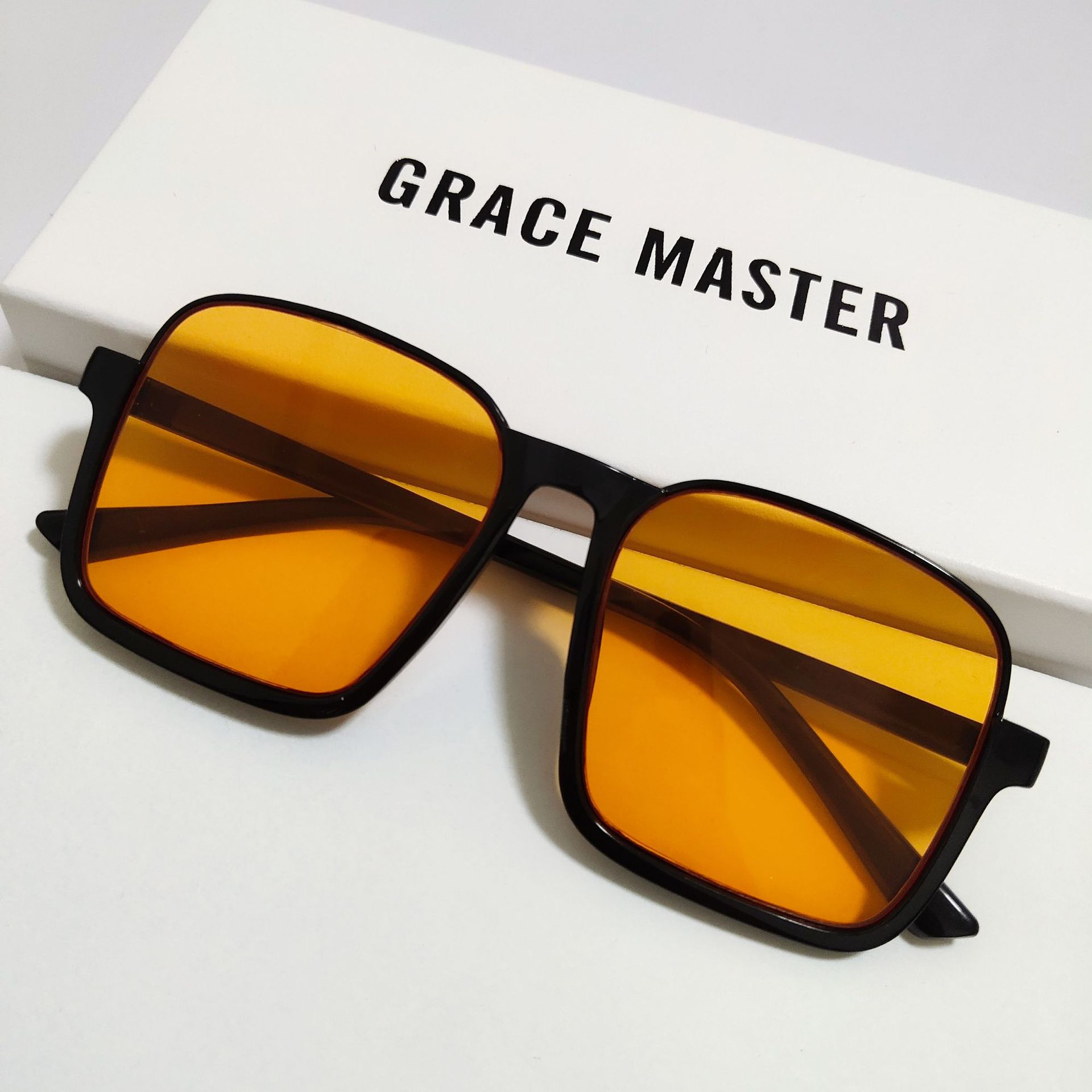 Retro Half Frame Sunglasses 2021 Fashion New Square Large Frame ins Internet Celebrity Sunglasses Trendy Drainage Sunglasses
