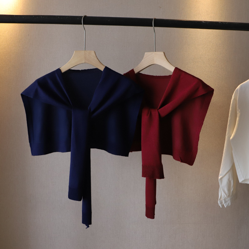 [Bizheng] 2023 Frühherbst neue Damenbekleidung im koreanischen Stil, modischer, allgleiches, einfarbiger Strickschal im westlichen Stil, Schulter 8856_voghion.com