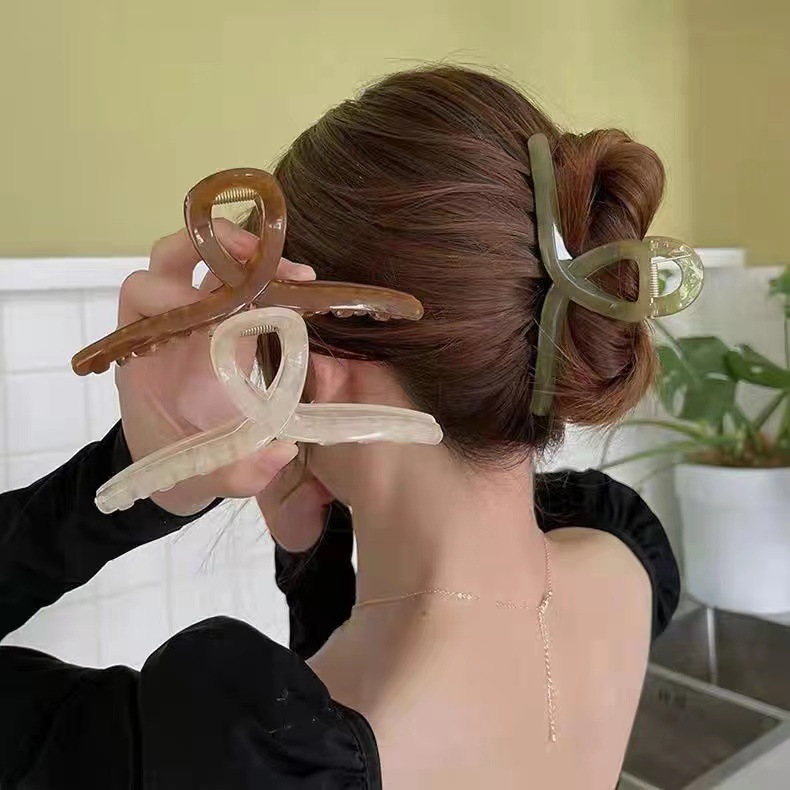 Korean Acrylic Transparent Grab Clip Advanced Sense Elegant Adult Elegant Shark Clip Jelly Color Oversized Hair Grab for Women