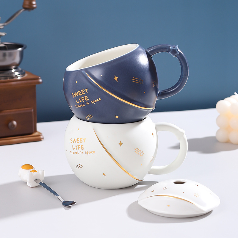 55 degrees planet thermostatic cup warm Cup heating Cup cushion space thermostatic Cup star Cup hand gift antler glass