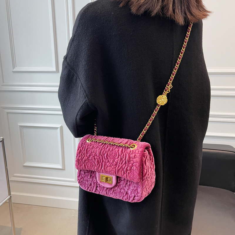 Autumn and Winter Bag Women's 2023 New Fashion Camellia Velvet Chain Small Square Bag Square Fatty Underarm Bag Crossbody Bag