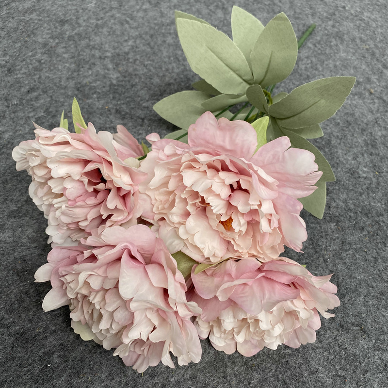 Autumn Pink with Leaves