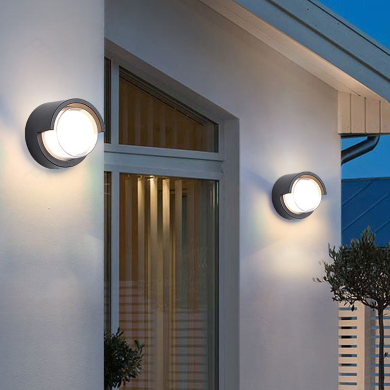Simple modern outdoor waterproof wall lamp Garden Villa wall round lamp Hall bedroom stair aisle square lamp