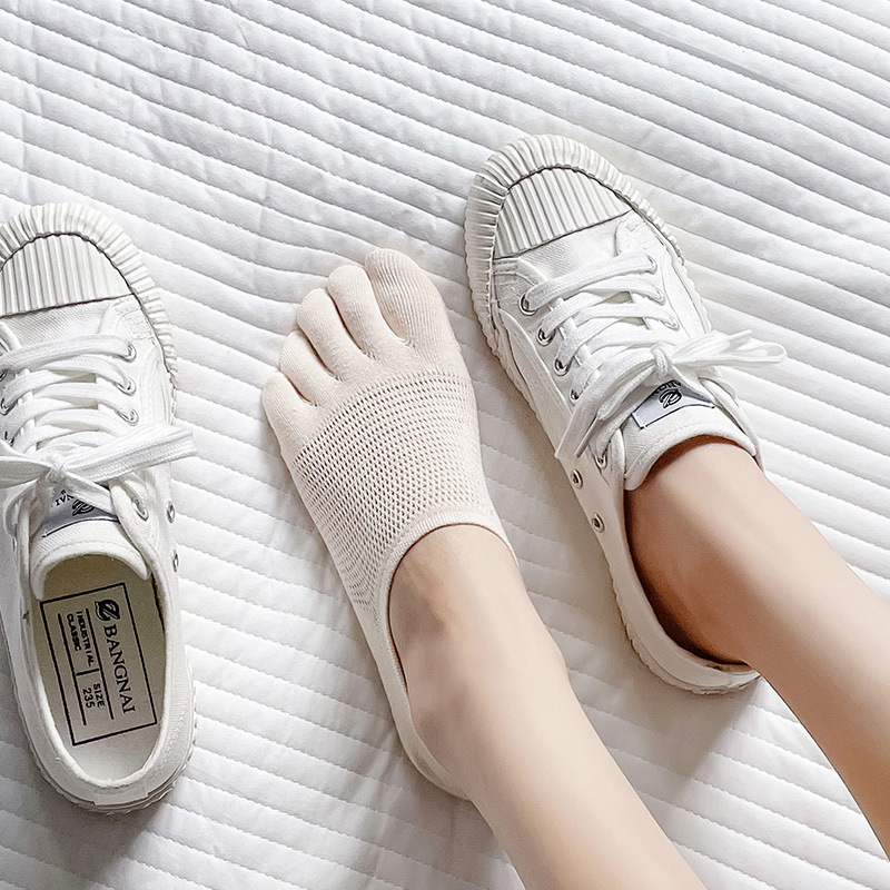 Atmungsaktive unsichtbare Fünffingersocken aus Baumwolle für Damen_voghion.com