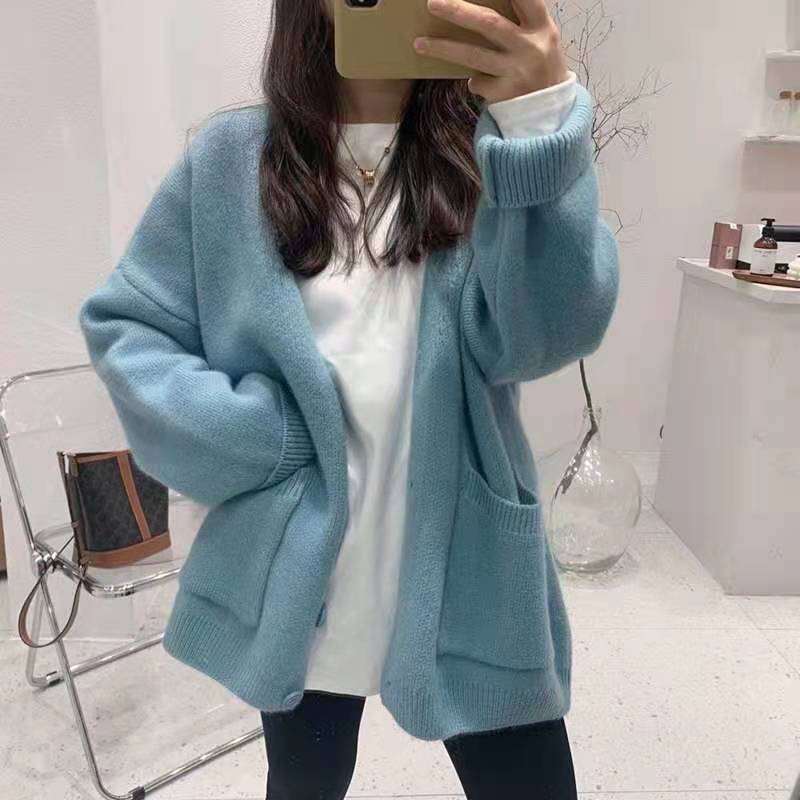 Women's sweater 2023 coat for outer wear spring and autumn new Korean style Internet celebrity loose Western style lazy style solid color knitted cardigan