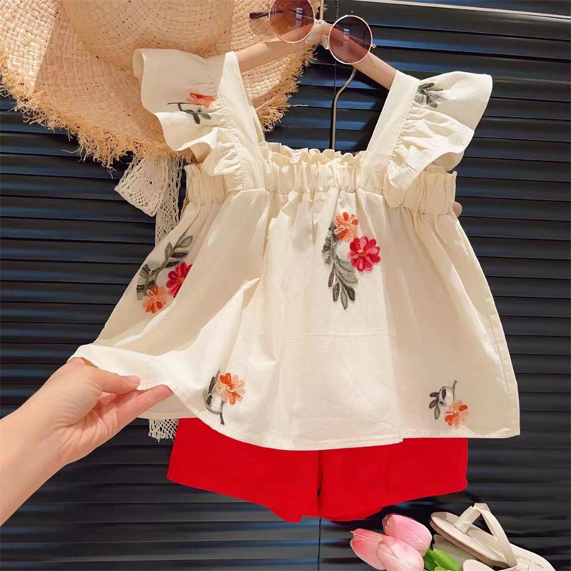 Korean style children's and women's clothing suits for summer 2024 new style flying sleeve shorts, stylish and thin, fashionable two-piece set for girls