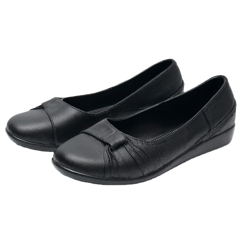 Women's Fashionable Flat Non-slip Waterproof Plastic Single-layer Shoes with Soft Bottom Black Casual Shallow Mouth Kitchen Work Shoes